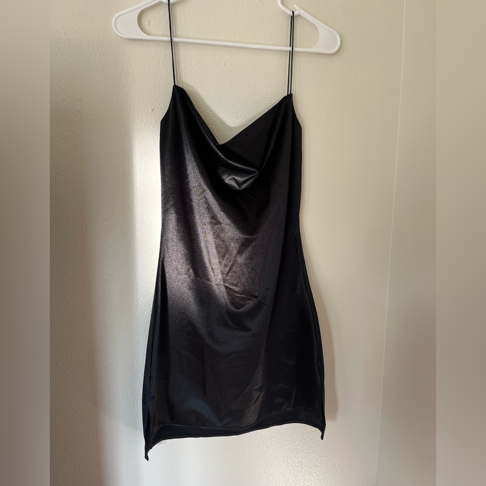 Zaful Scoop Neck Little Black Dress